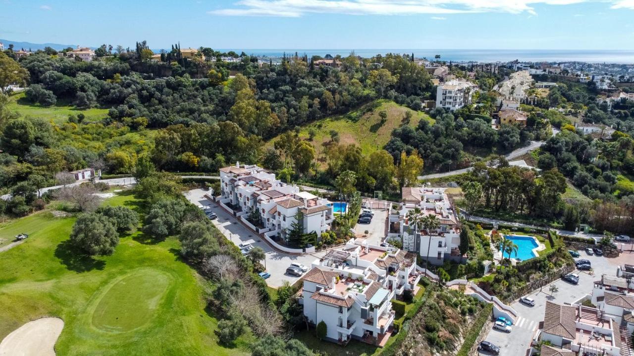 El Lago De Los Arqueros 2 Bedrooms Penthouse En Benahavís Exteriér fotografie